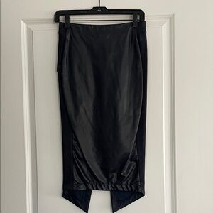 Chic Asymmetrical Black Skirt